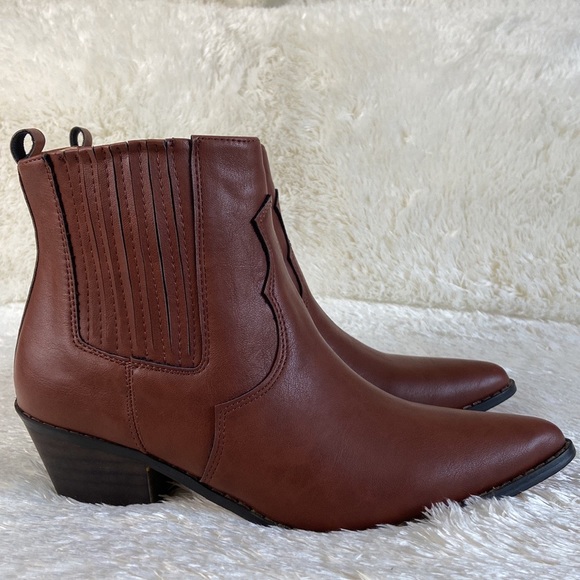 NEW| CHASE AND CHLOE Chelsea Western Boot - Picture 5 of 13